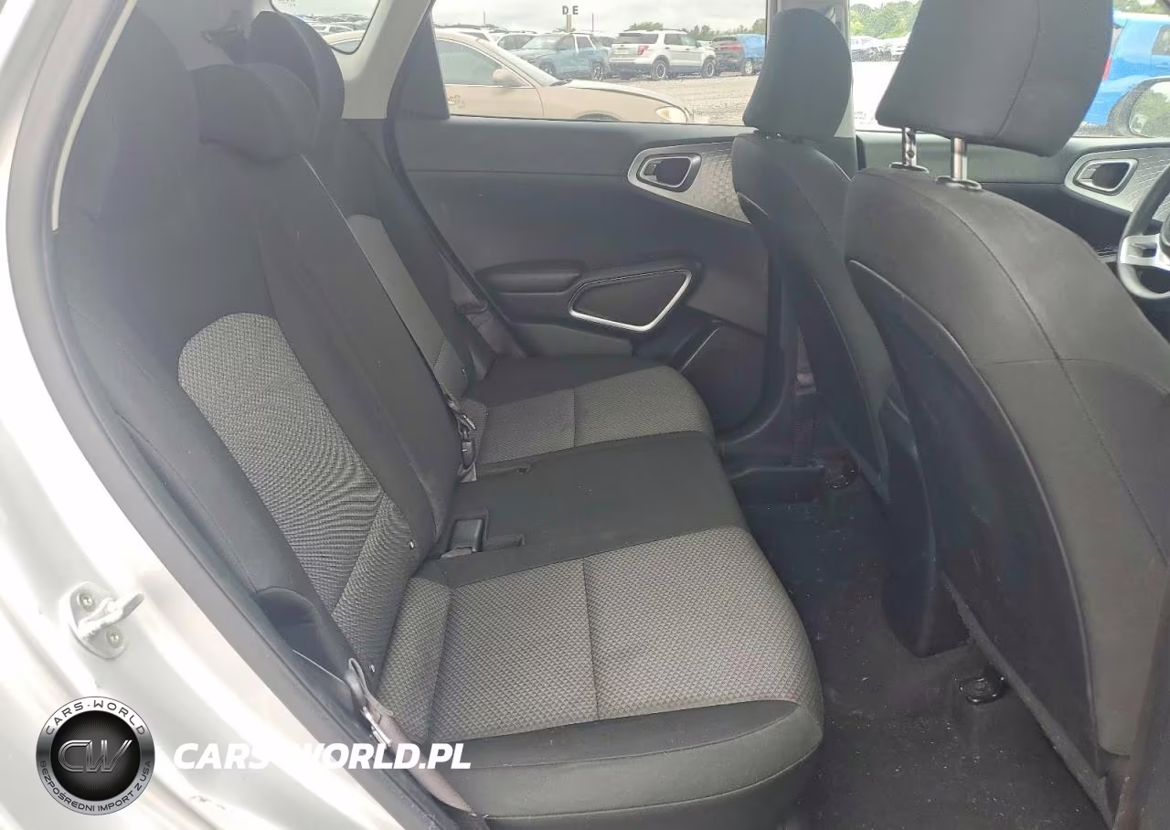 2020 Kia Soul Lx VIN:KNDJ23AU8L7103311 - 11