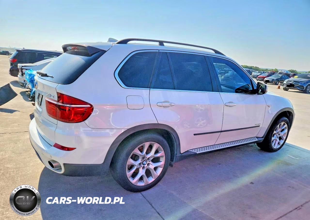 2013 BMW X5 xDrive35I-xDrive35I Premium-xDrive35I Sport Activity VIN:5UXZV4C53D0E02545 - 3