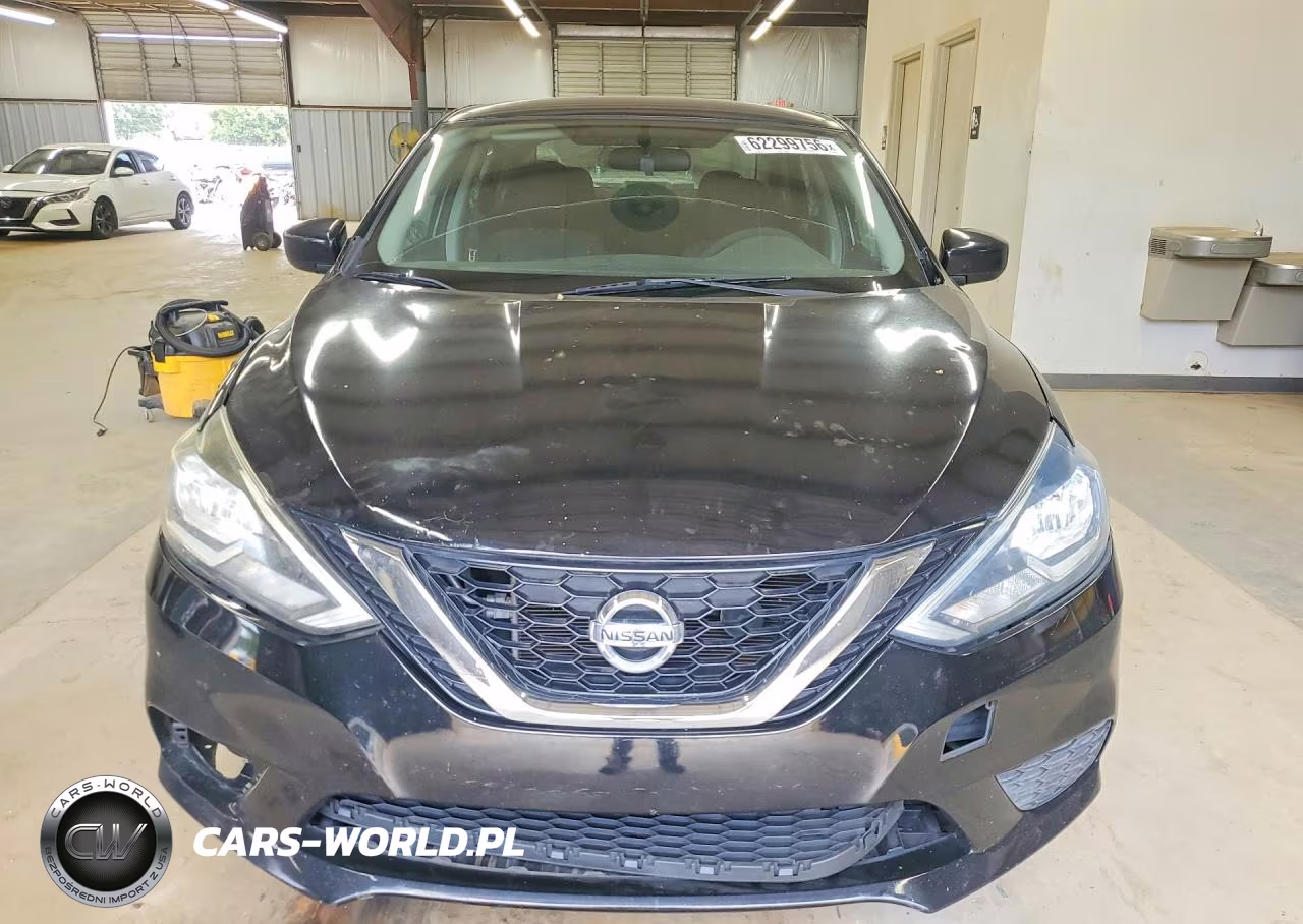 2017 Nissan Sentra S VIN:3N1AB7AP1HY302565 - 5