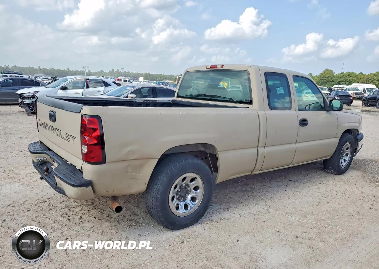 2004 Chevrolet Silverado C1500 VIN:1GCEC19X44Z269493 - 3