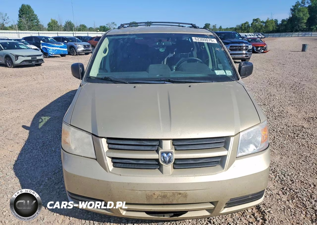 2010 Dodge Grand Caravan Hero VIN:2D4RN3D10AR427007 - 5