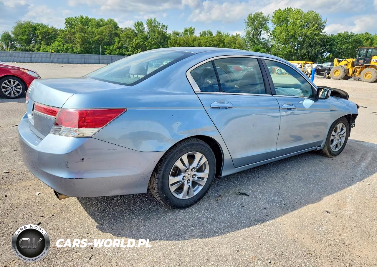 2011 Honda Accord Lxp VIN:1HGCP2F49BA117329 - 3