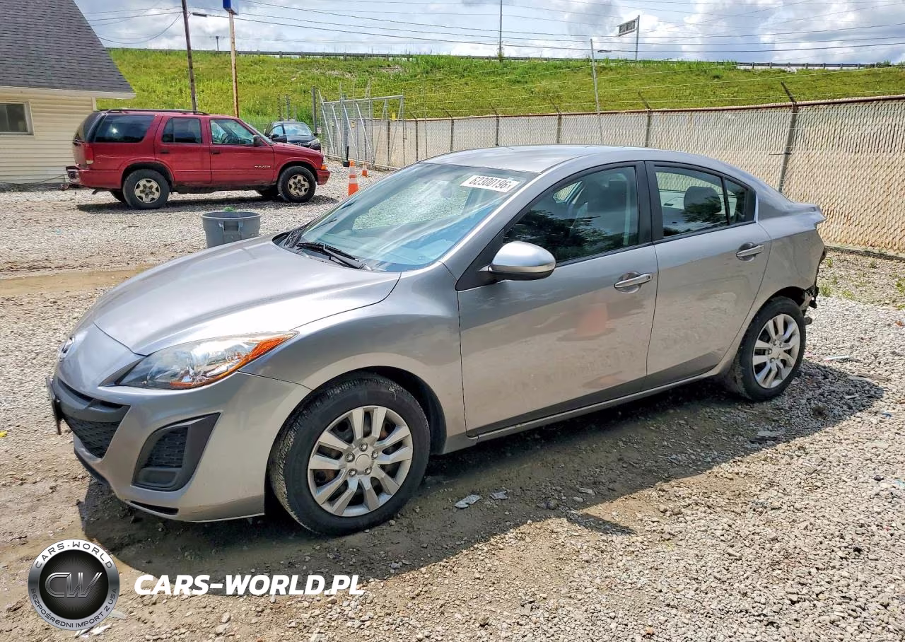 2011 Mazda 3 I