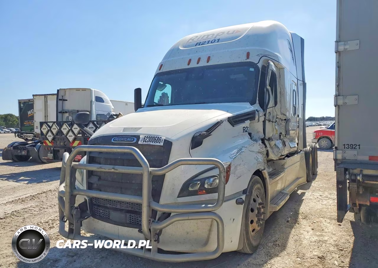 2021 Freightliner Cascadia 126