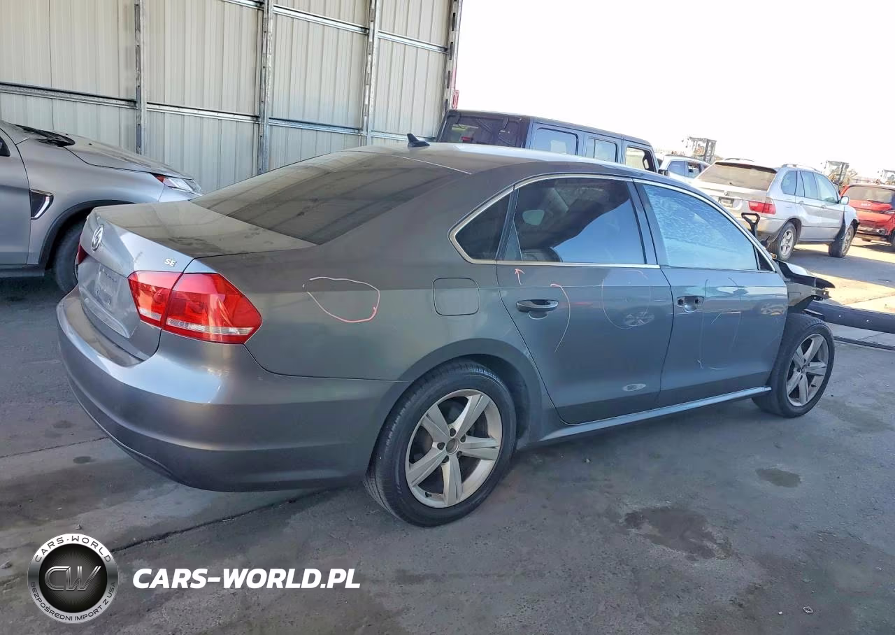 2012 Volkswagen Passat Se VIN:1VWBP7A34CC105310 - 3