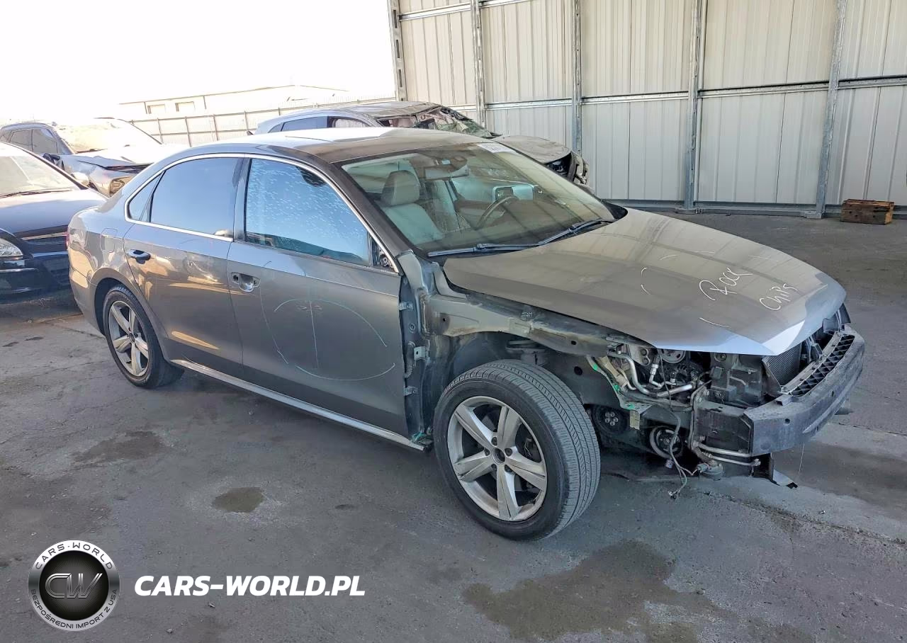 2012 Volkswagen Passat Se VIN:1VWBP7A34CC105310 - 4
