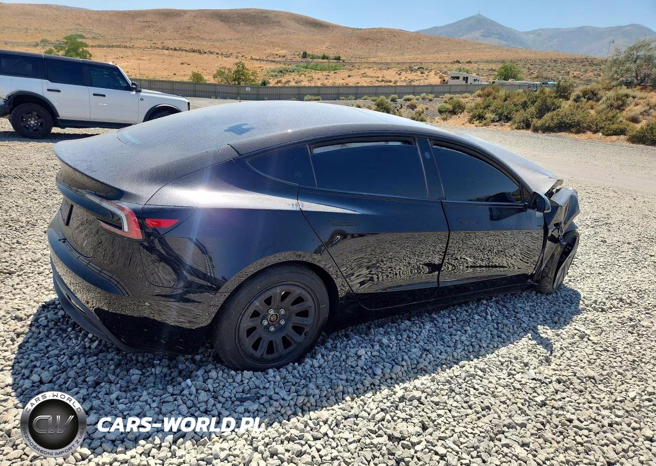 2026 Tesla Model 3 VIN:5YJ3E1EA7TF141661 - 3
