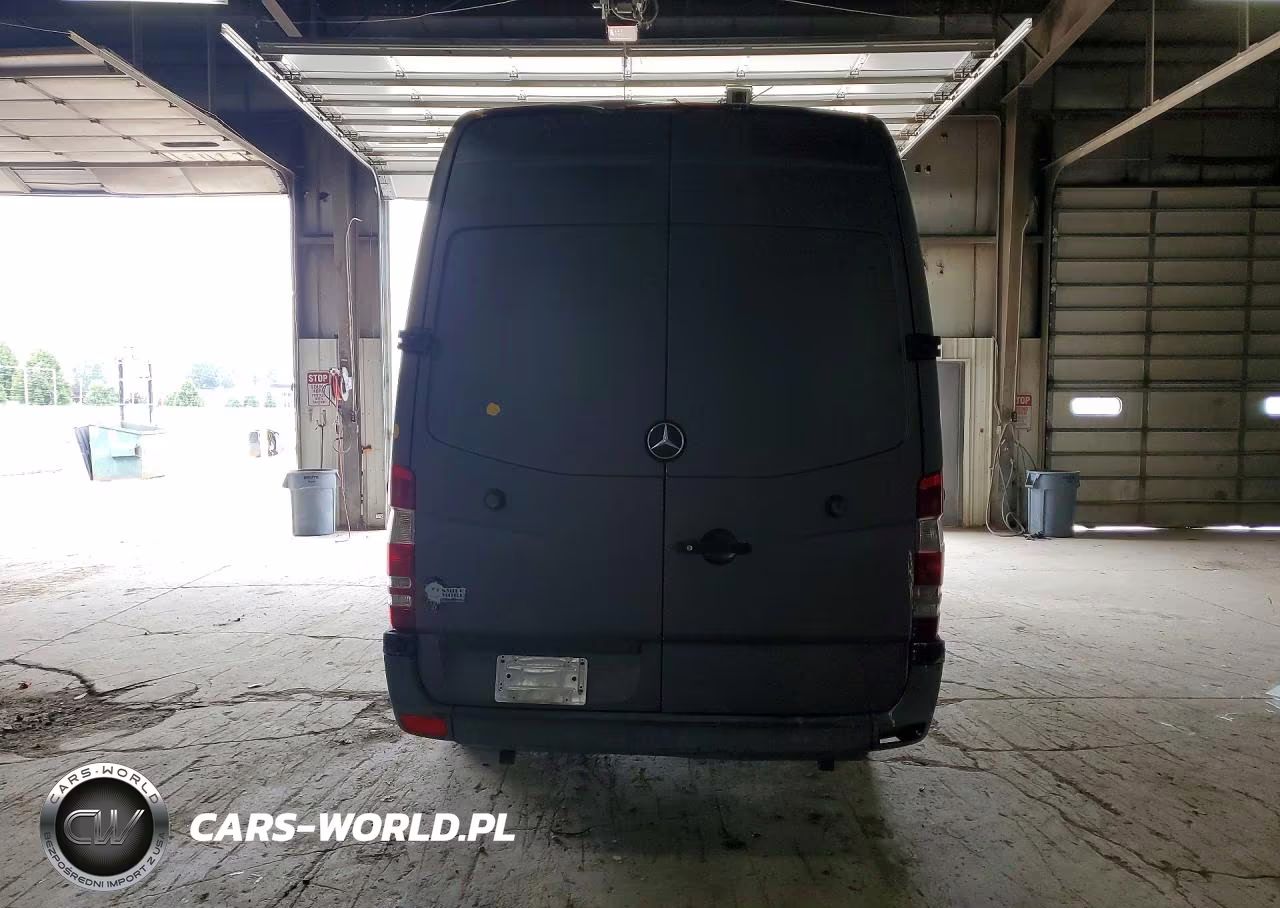 2013 Freightliner Sprinter 2500 Delivery Van VIN:WDYPE8CB9D5777835 - 6