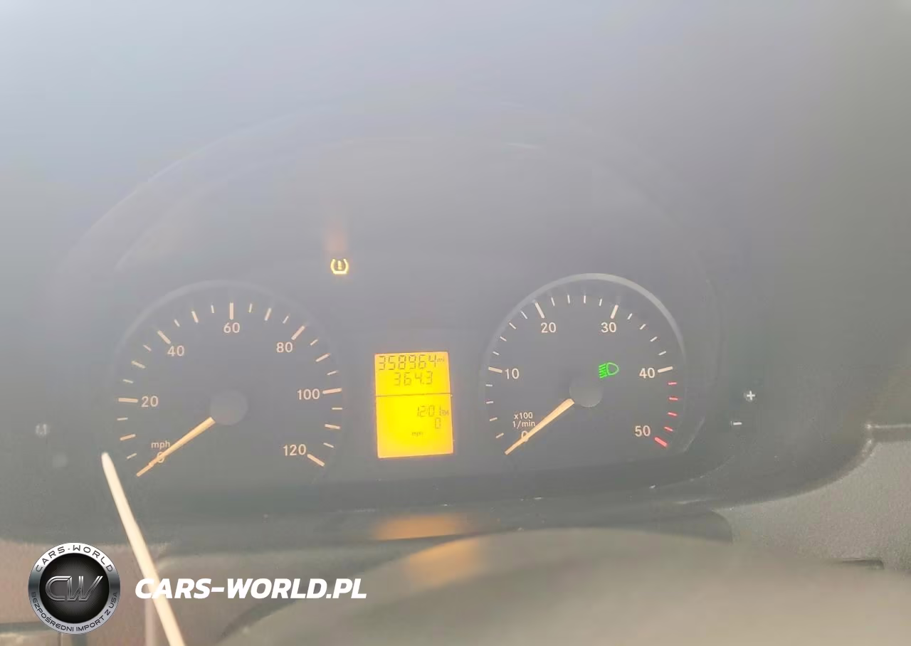 2013 Freightliner Sprinter 2500 Delivery Van VIN:WDYPE8CB9D5777835 - 9