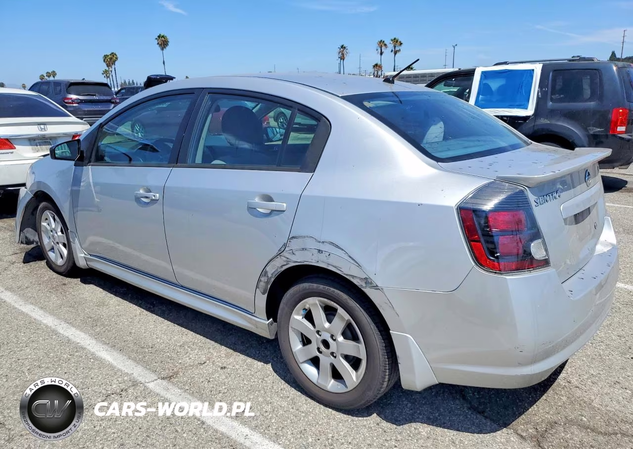 2012 Nissan Sentra 2.0 VIN:3N1AB6AP1CL758632 - 2