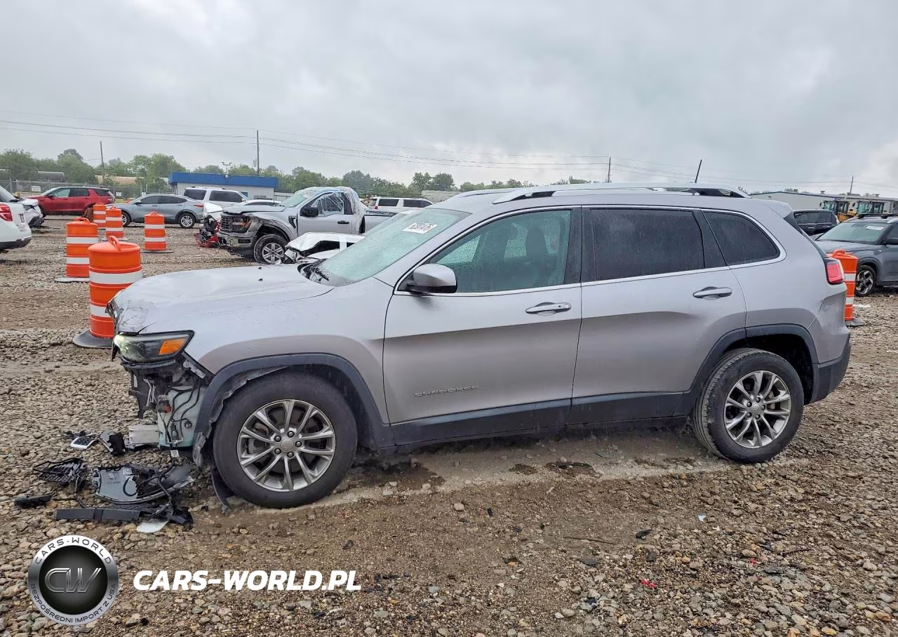 2019 Jeep Cherokee Latitude Plus – zdjęcie 1 z 13