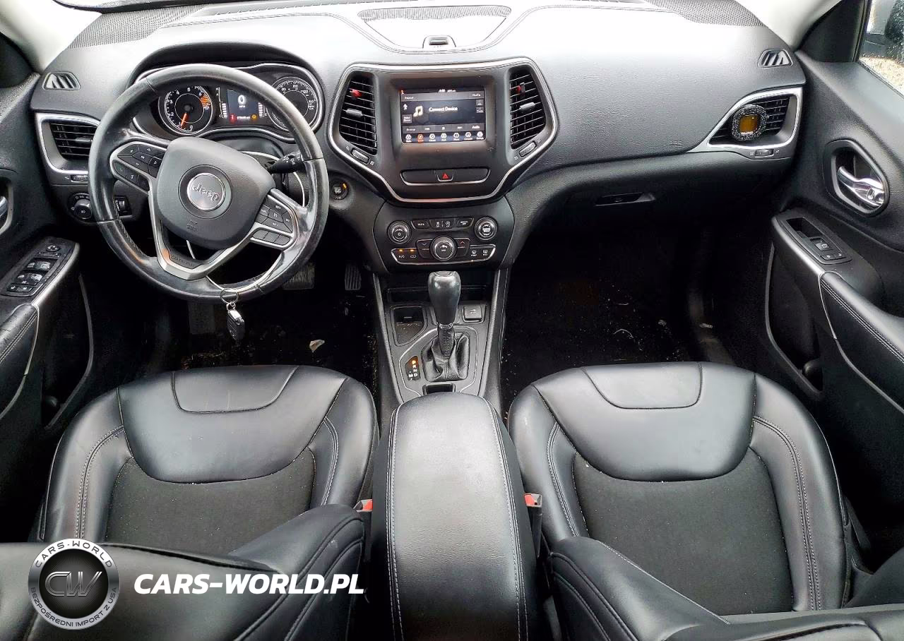 2019 Jeep Cherokee Latitude Plus VIN:1C4PJLLB8KD151304 - 8