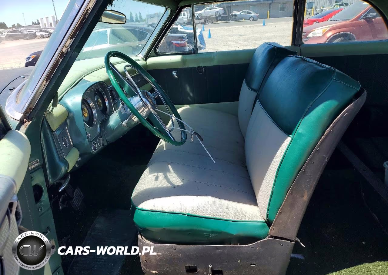 1981 Chrysler Uk VIN:7776698 - 7