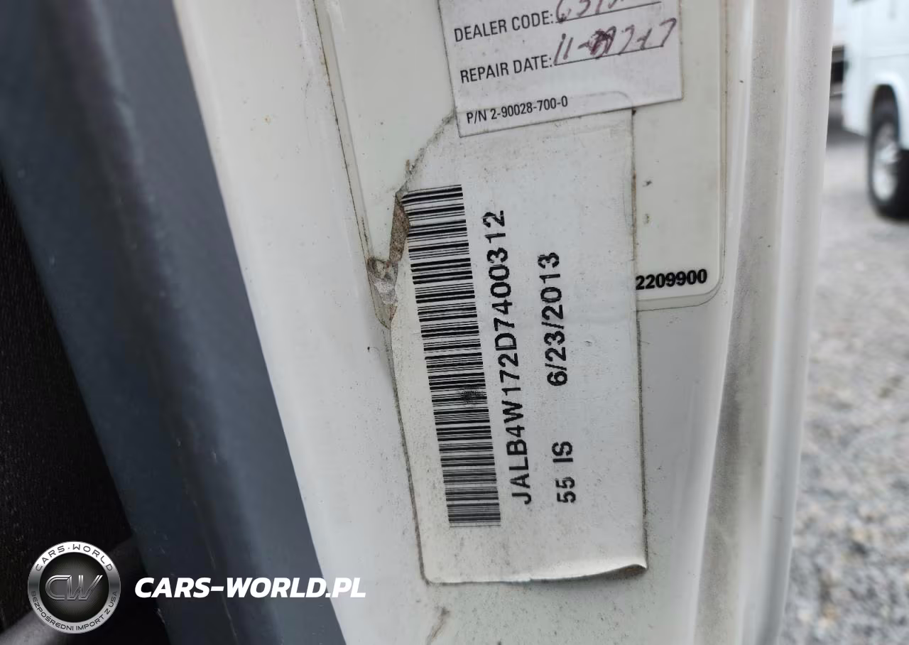 2013 Isuzu Npr Hd Box Truck VIN:JALB4W172D7400312 - 13
