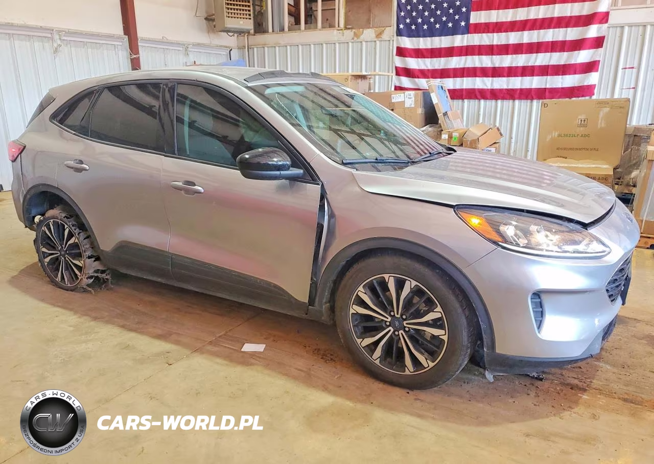 2021 Ford Escape Se VIN:1FMCU0G61MUA35068 - 4