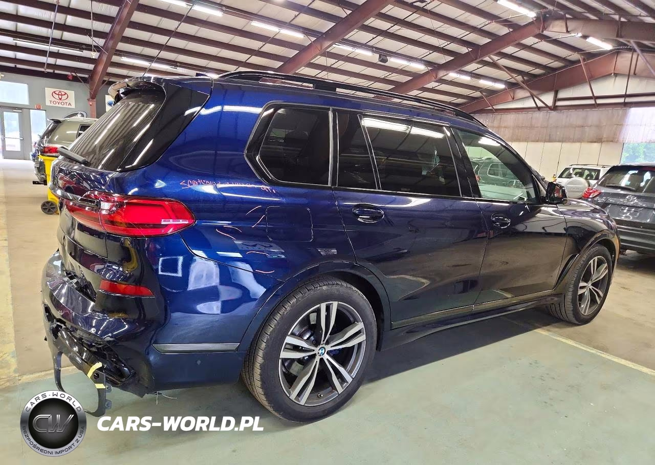 2021 BMW X7 xDrive40I VIN:5UXCW2C05M9H18746 - 3