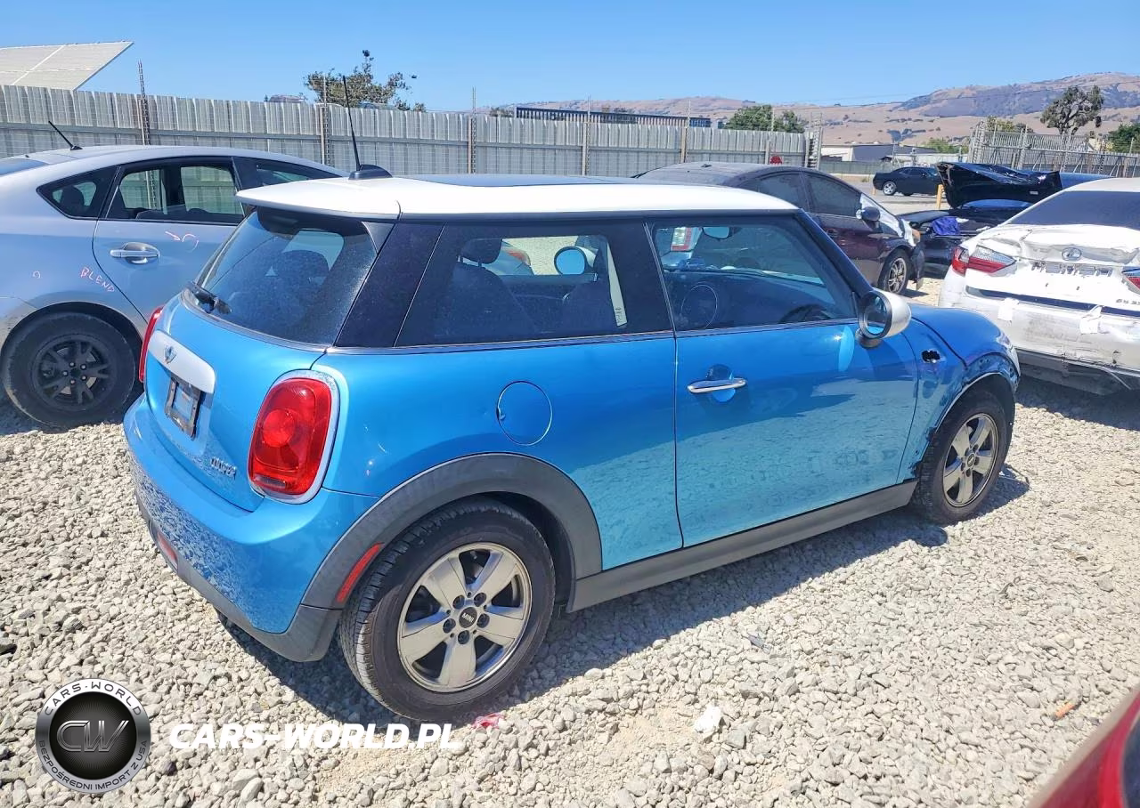 2015 Mini Cooper VIN:WMWXM5C58FT942051 - 3