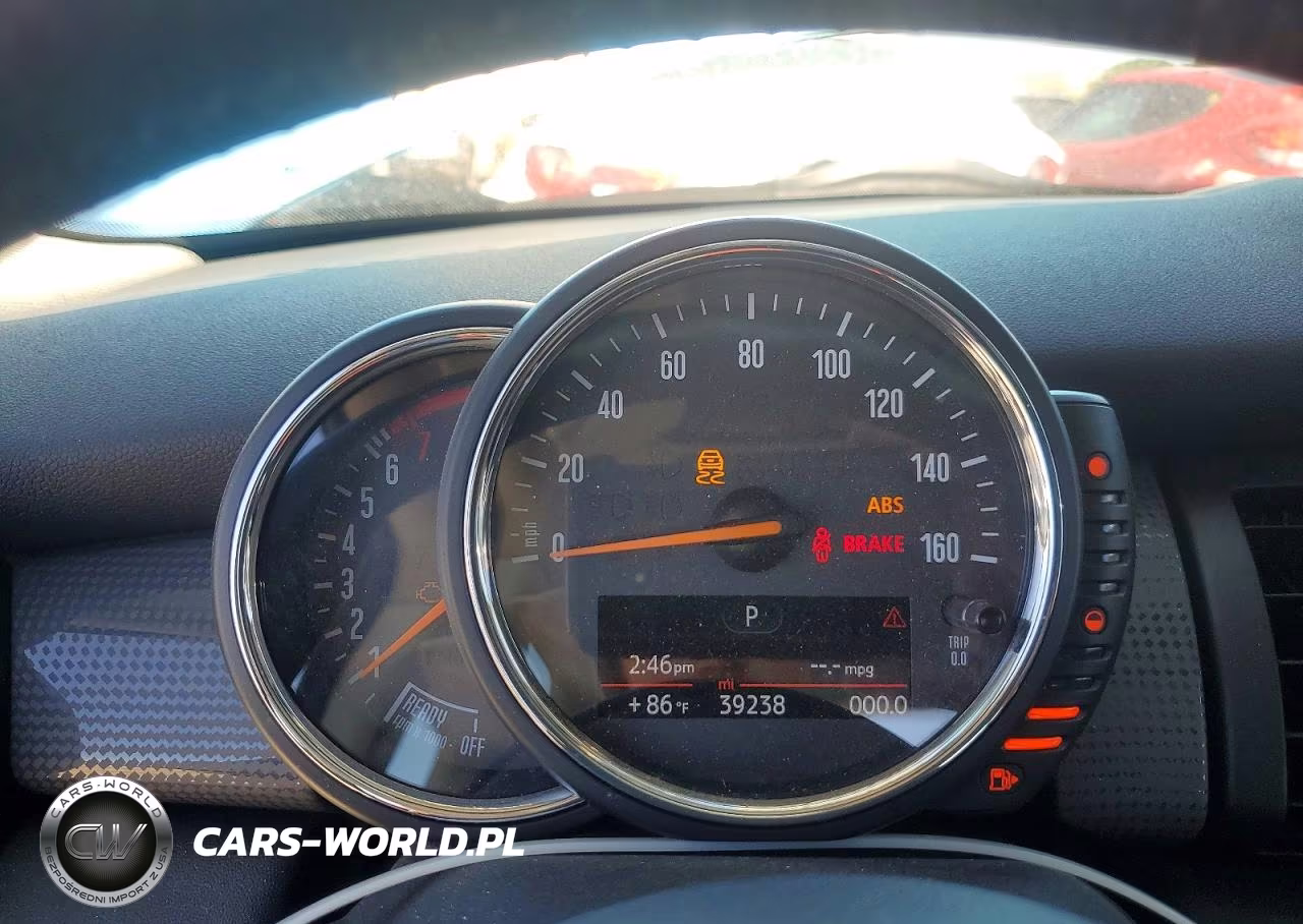 2015 Mini Cooper VIN:WMWXM5C58FT942051 - 9