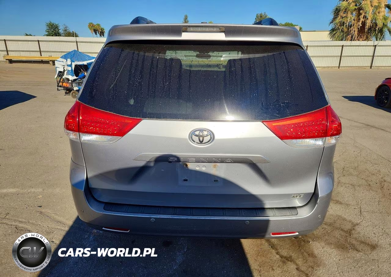 2011 Toyota Sienna Xle 8-Passenger VIN:5TDYK3DC4BS062939 - 6