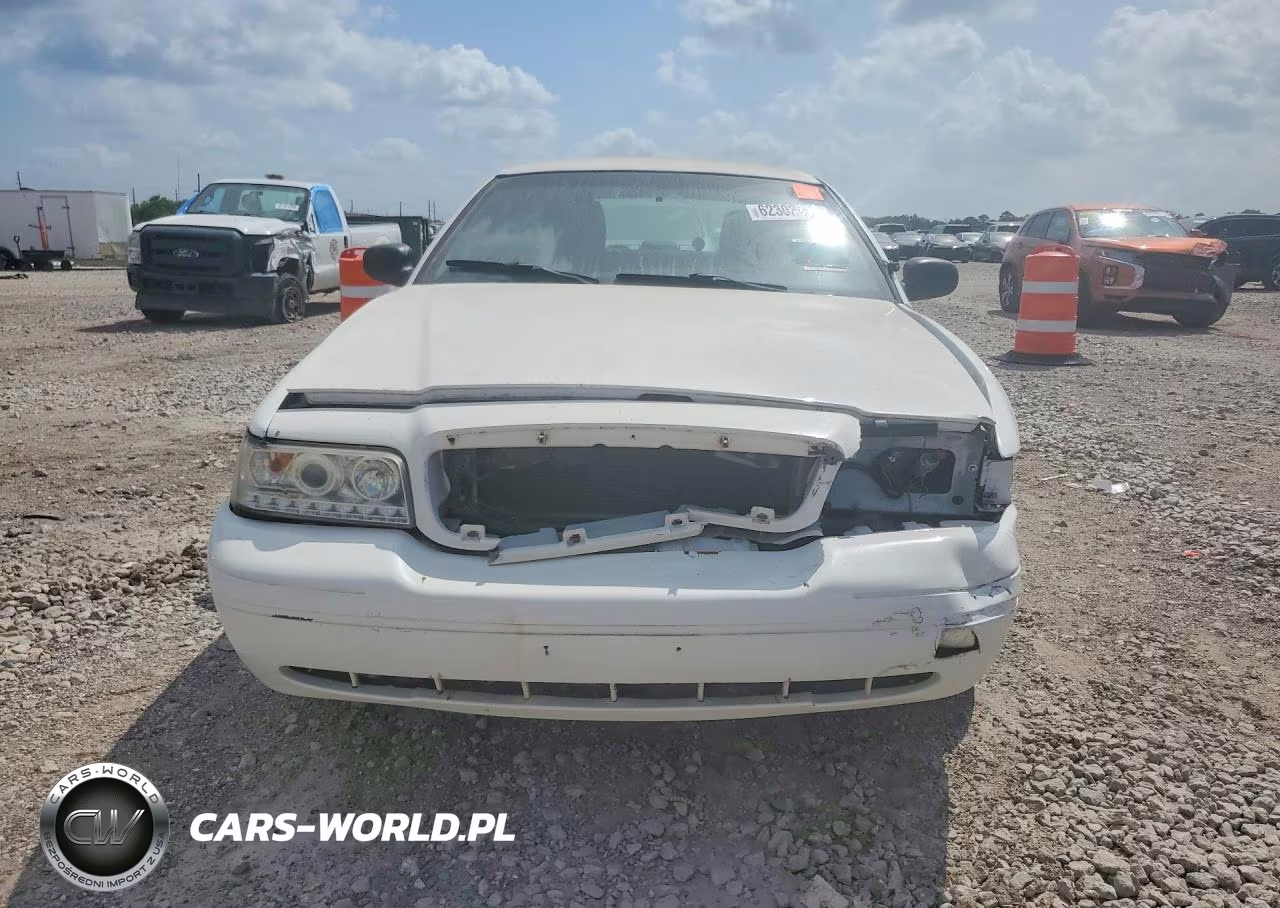 2011 Ford Crown Victoria Police Interceptor VIN:2FABP7BV8BX106647 - 5