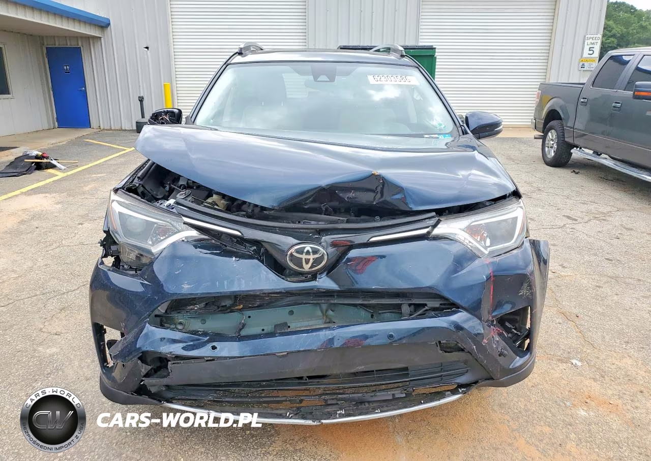 2018 Toyota Rav4 Xle VIN:JTMWFREV8JJ740862 - 5