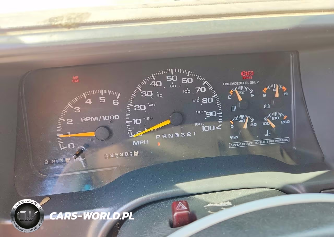 1999 Chev Suburban 1500 Ls 4D VIN:3GNEC16R1XG187383 - 9