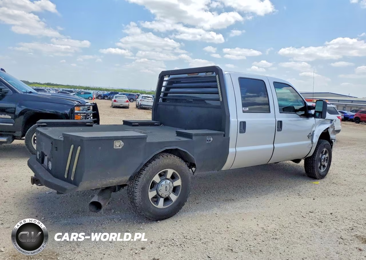 2012 Ford F250 Super Duty VIN:1FT7W2BT6CEA38646 - 3