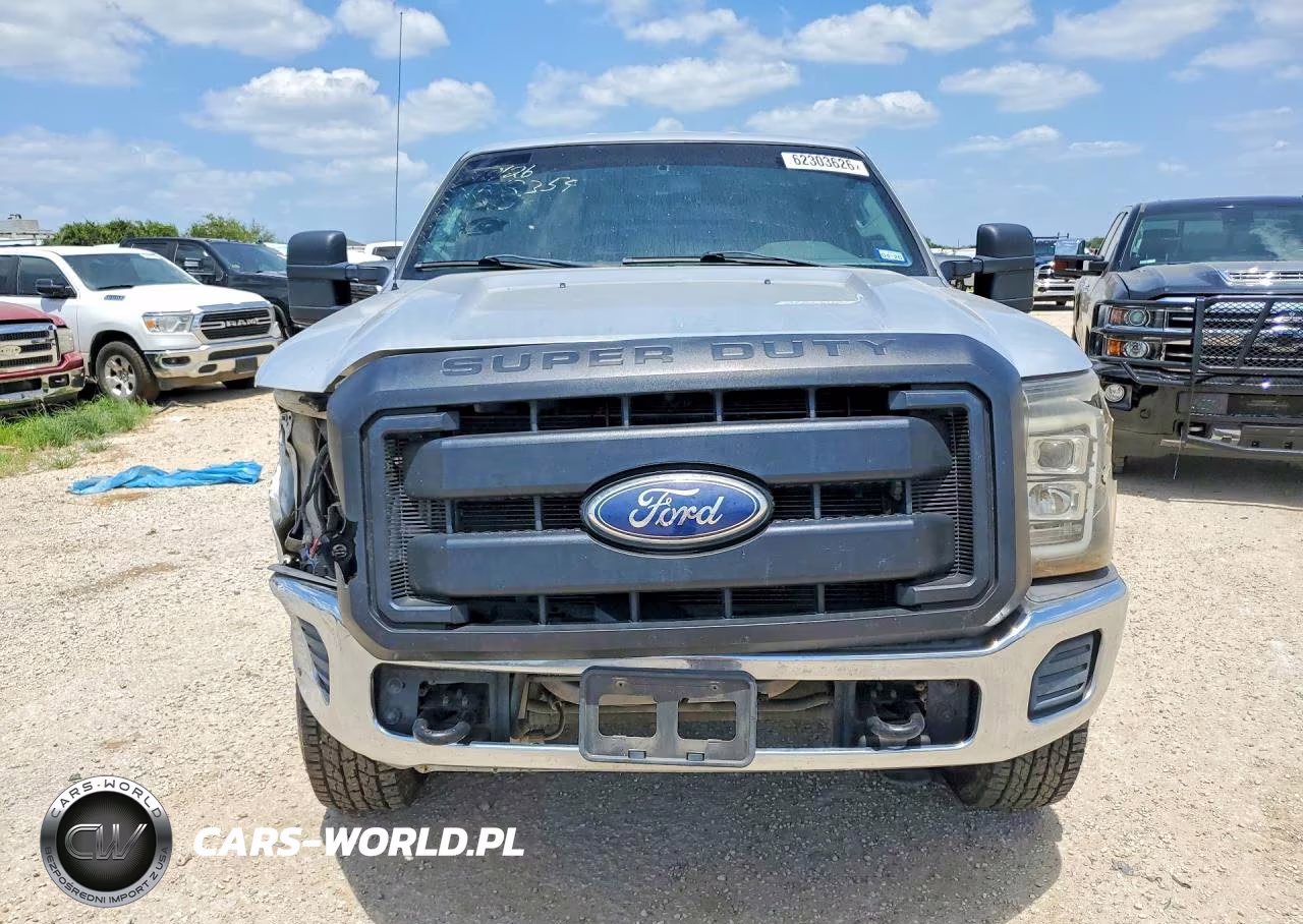2012 Ford F250 Super Duty VIN:1FT7W2BT6CEA38646 - 5