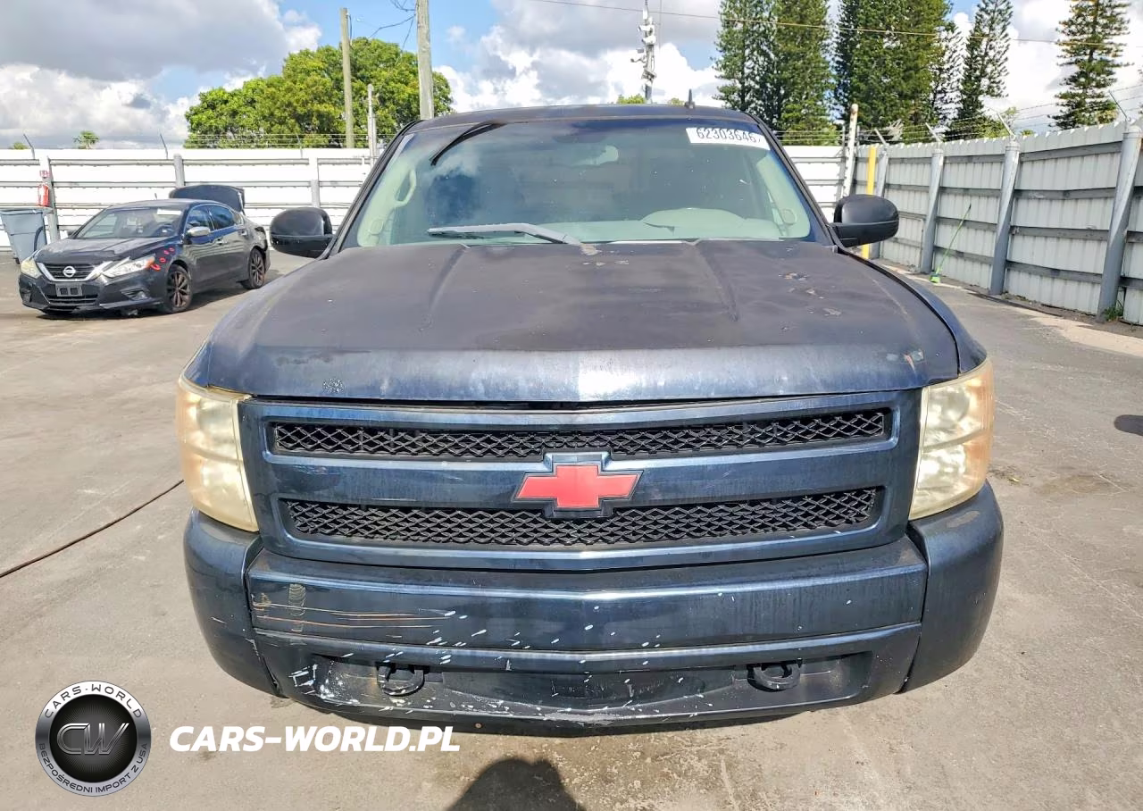 2008 Chevrolet Silverado C1500 VIN:2GCEC19J781238054 - 5