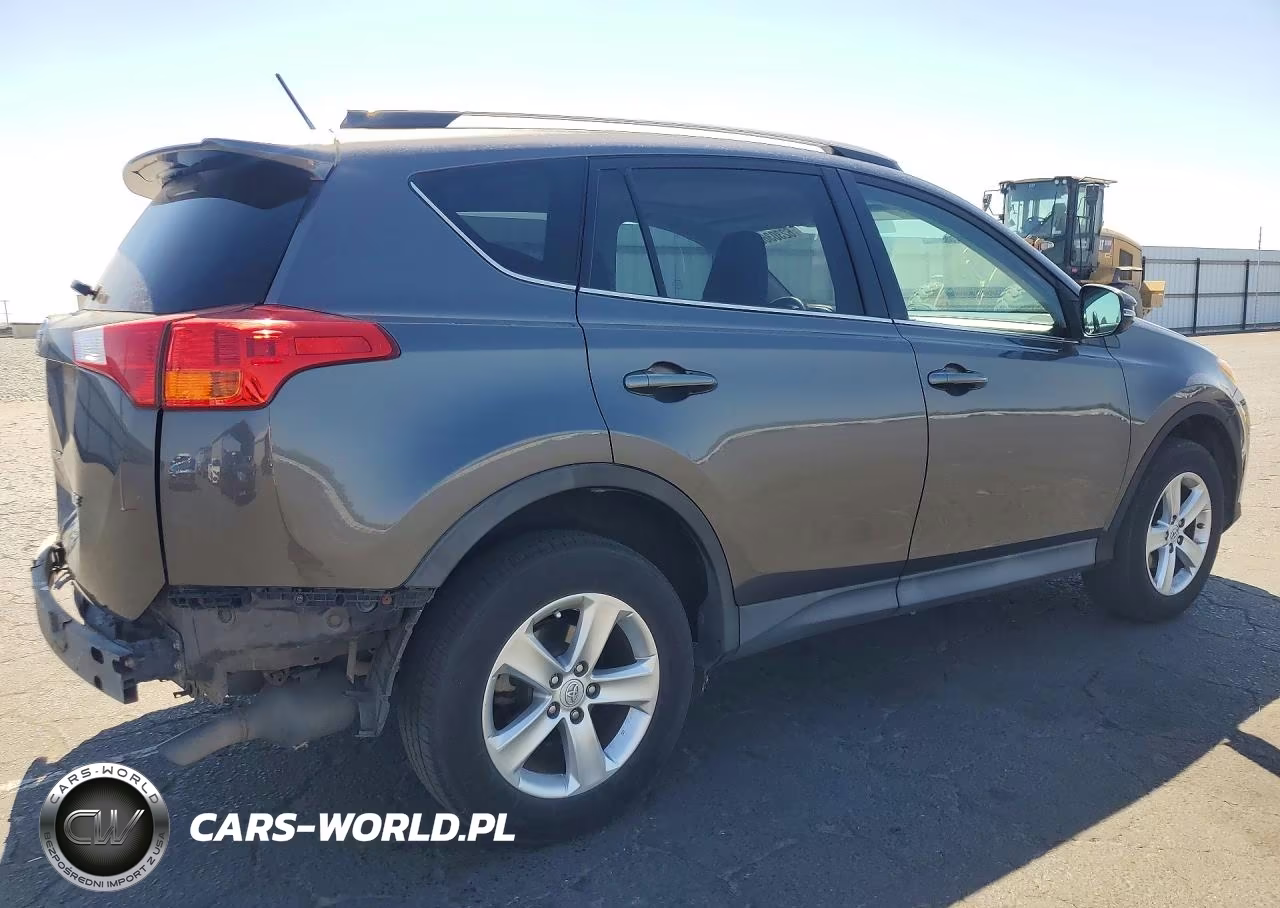 2013 Toyota Rav4 Xle VIN:2T3WFREV6DW057628 - 3