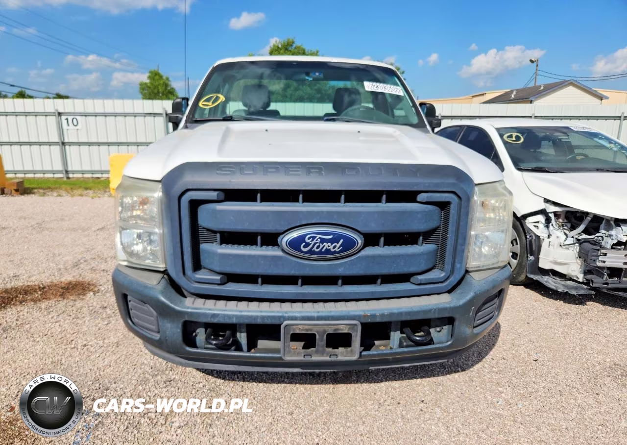 2013 Ford F250 Super Duty VIN:1FTBF2A66DEB82236 - 5