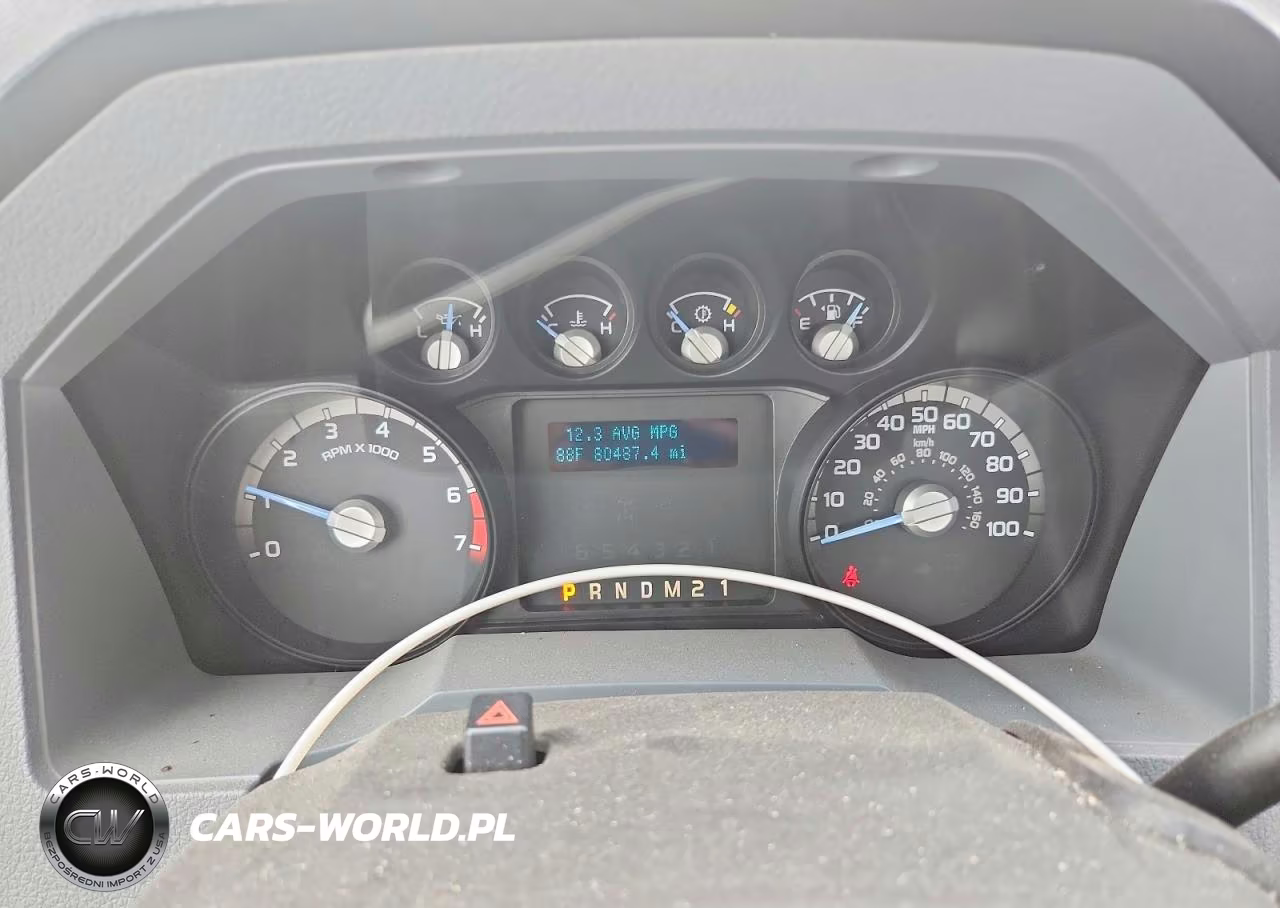 2013 Ford F250 Super Duty VIN:1FTBF2A66DEB82236 - 9