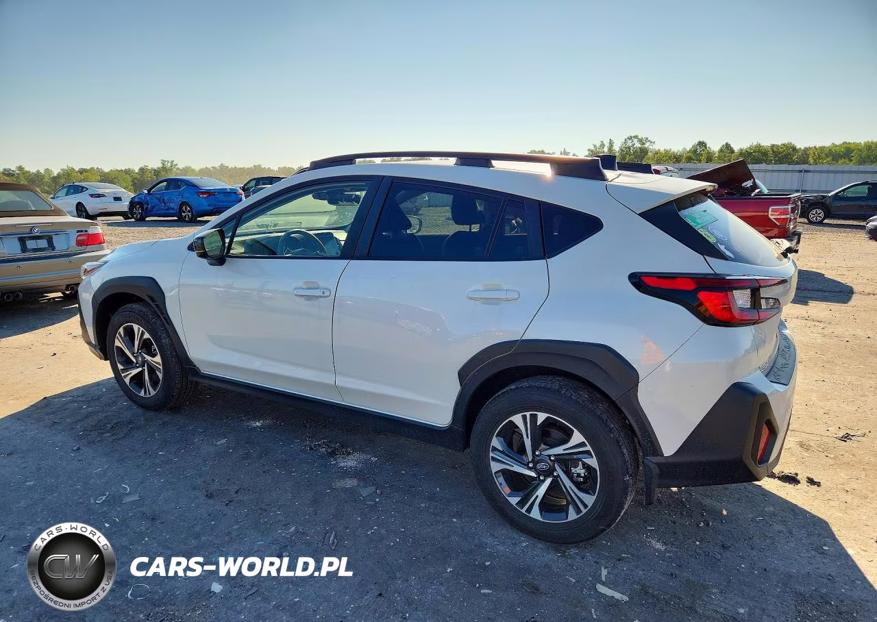 2024 Subaru Crosstrek Premium VIN:JF2GUADC1R8213858 - 2