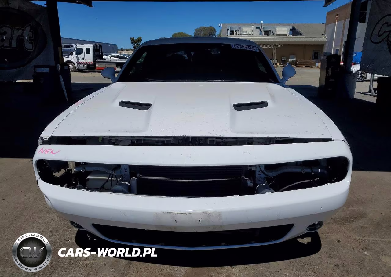 2015 Dodge Challenger Sxt VIN:2C3CDZAG4FH740306 - 5