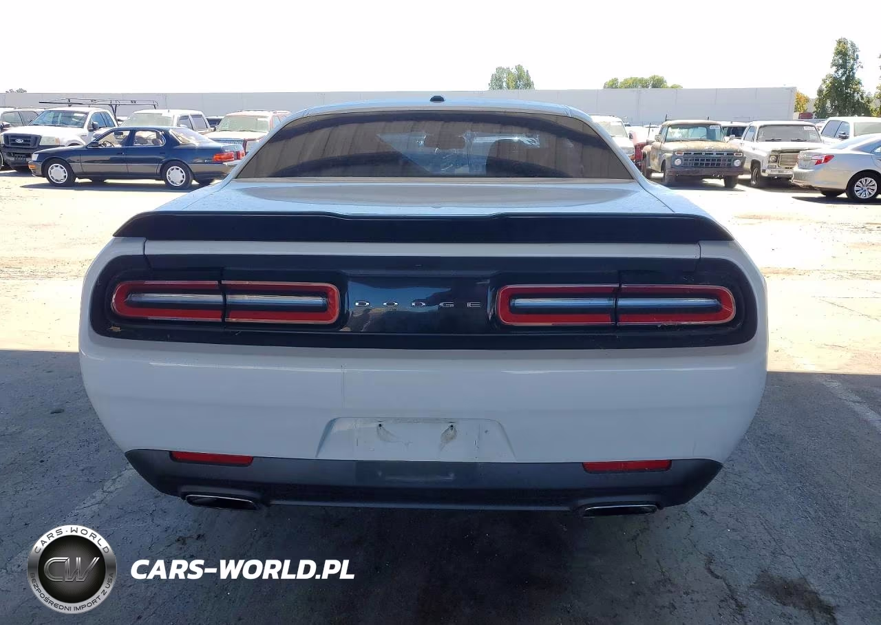2015 Dodge Challenger Sxt VIN:2C3CDZAG4FH740306 - 6