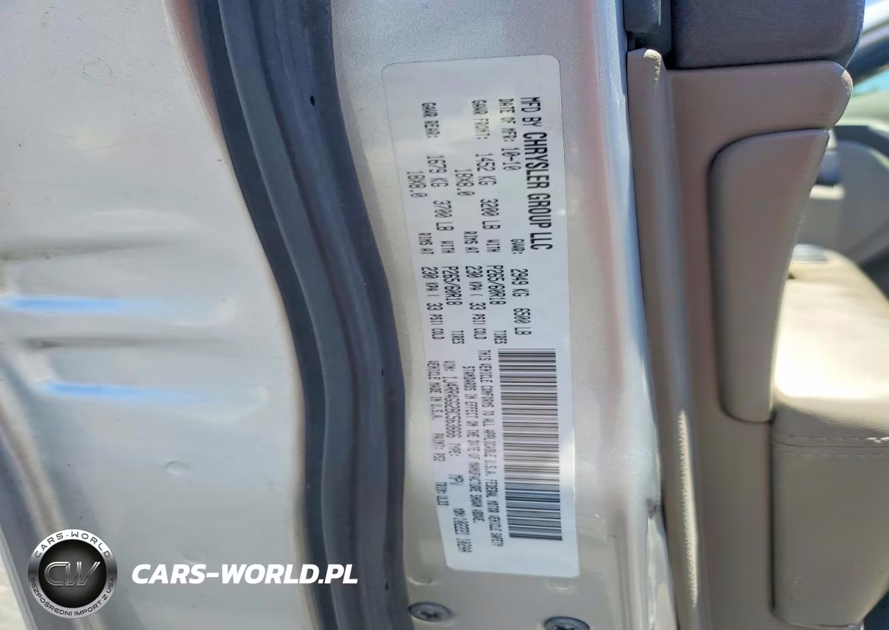 2011 Jeep Grand Cherokee Laredo VIN:1J4RR4GG2BC563666 - 13