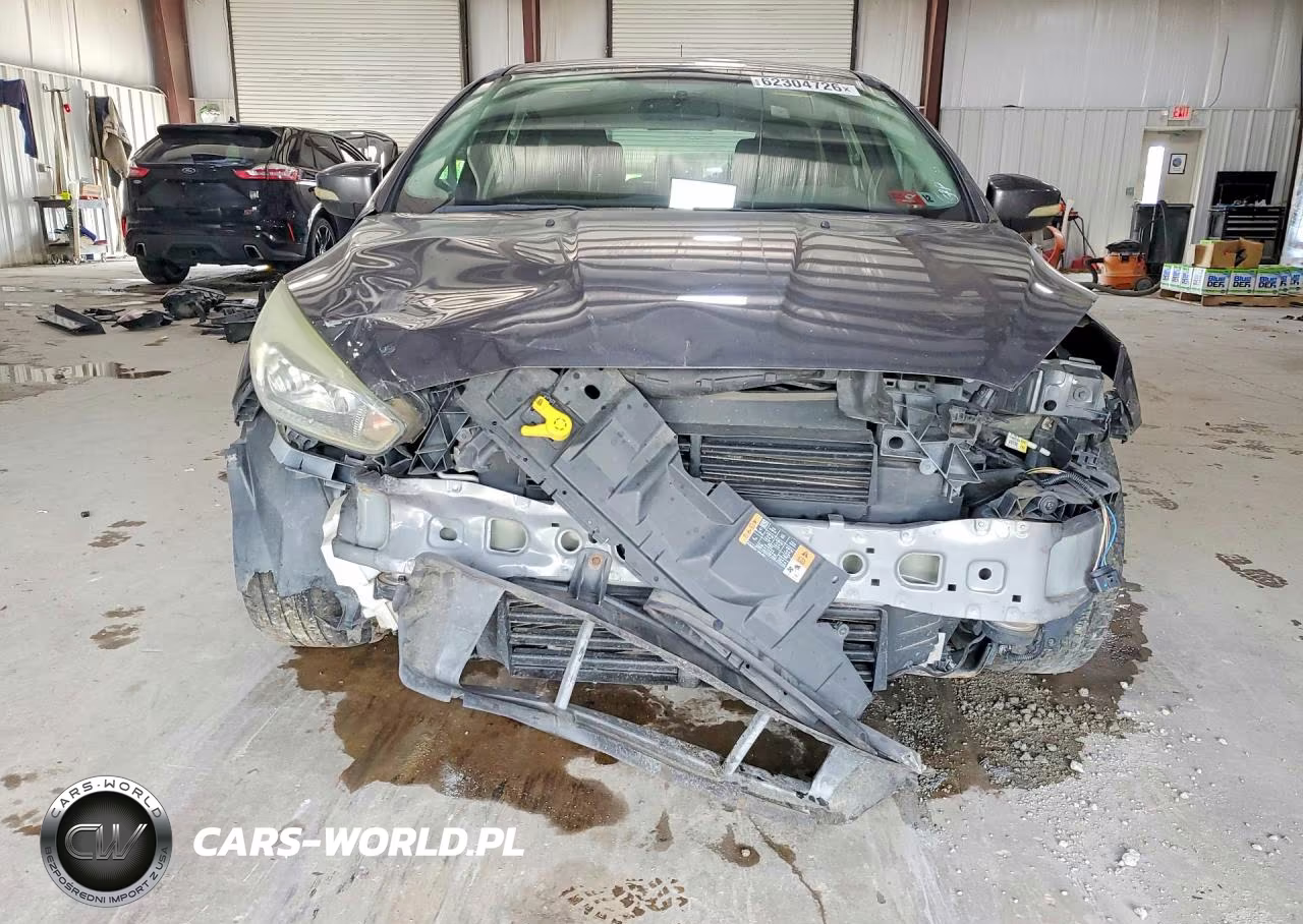 2015 Ford Focus Se VIN:1FADP3K25FL259786 - 5
