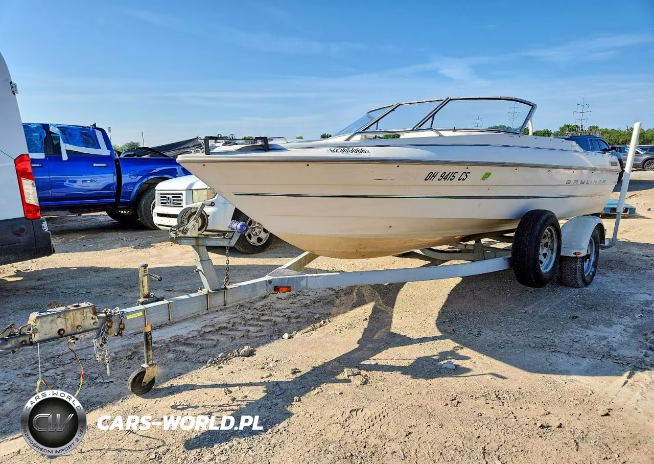 2000 Bayliner Boat - Boat VIN:USHA86CW1900 - 2