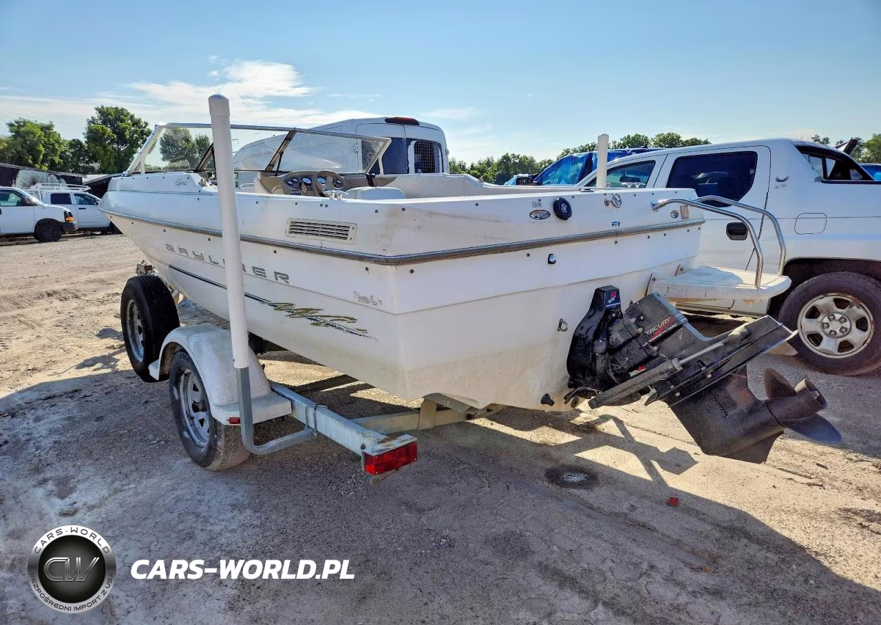 2000 Bayliner Boat - Boat VIN:USHA86CW1900 - 3