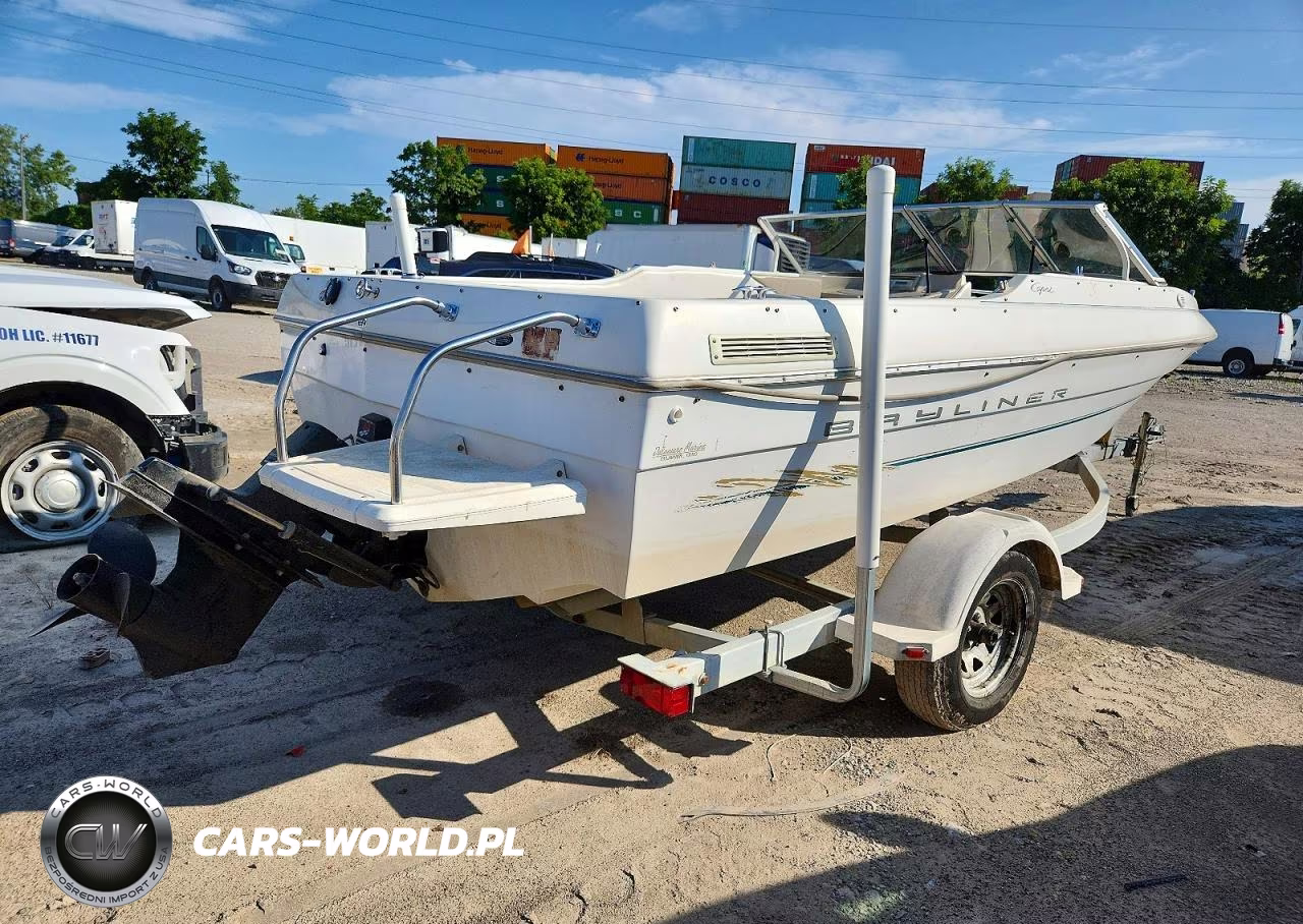 2000 Bayliner Boat - Boat VIN:USHA86CW1900 - 4
