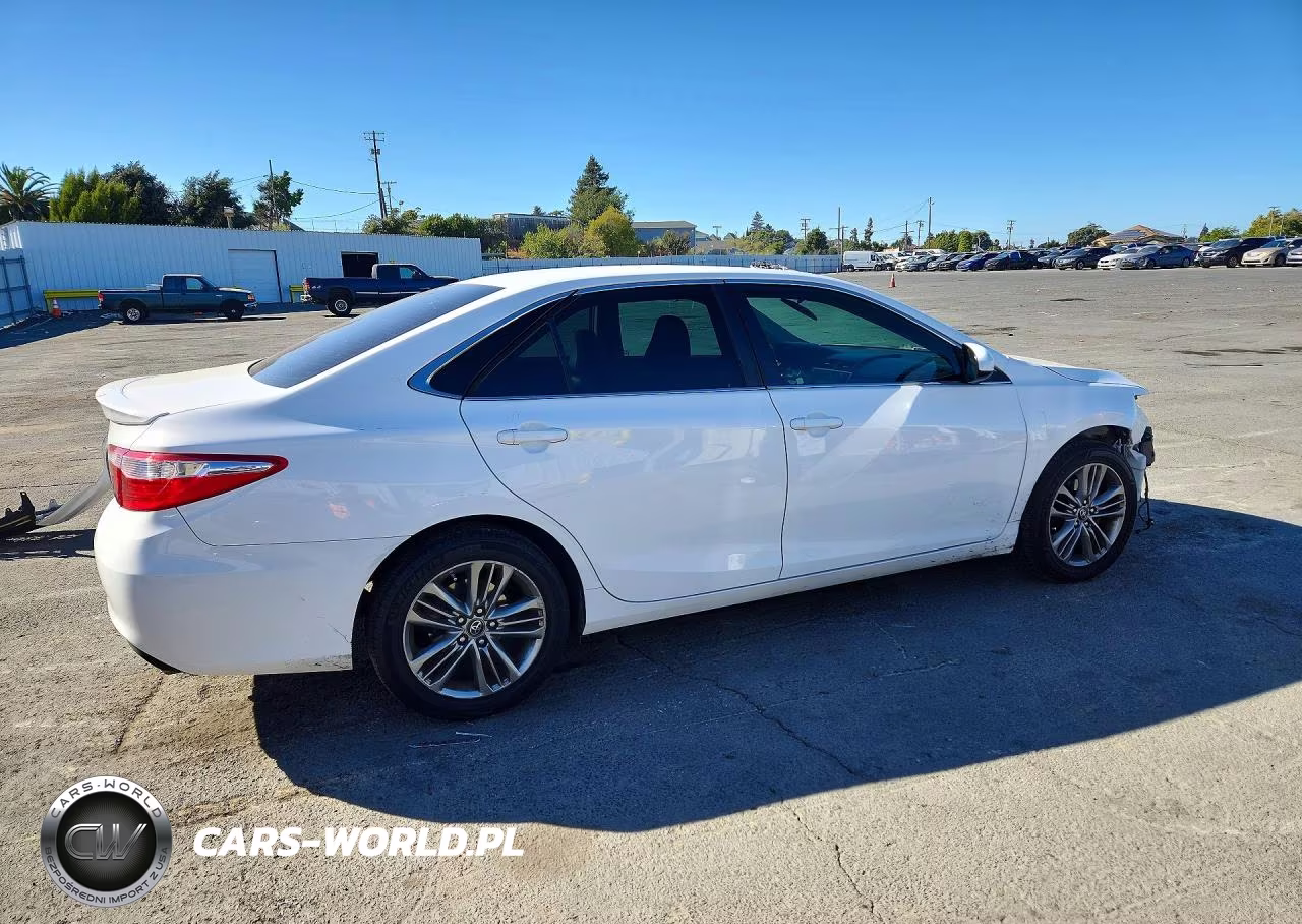 2017 Toyota Camry Se VIN:4T1BF1FK2HU401426 - 3