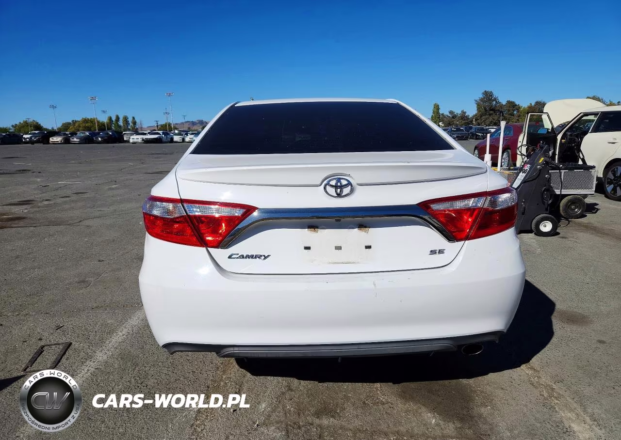2017 Toyota Camry Se VIN:4T1BF1FK2HU401426 - 6
