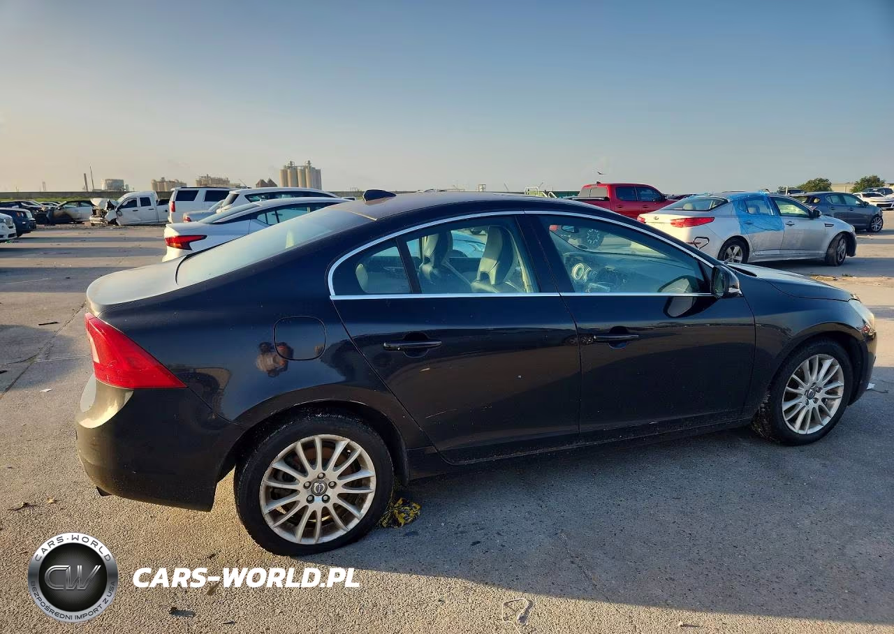 2012 Volvo S60 T5 VIN:YV1622FS2C2035697 - 3