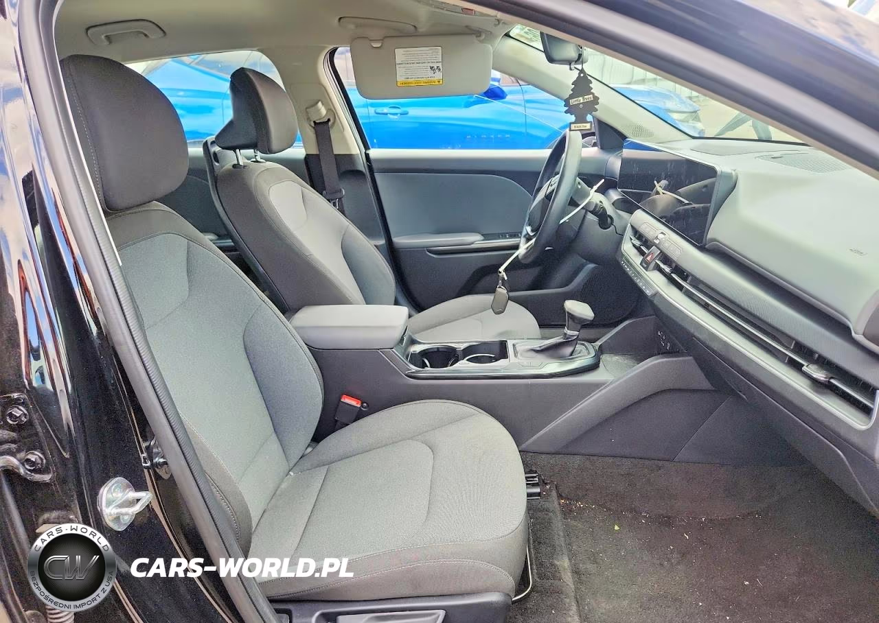 2025 Kia K4 Lxs VIN:3KPFT4DE2SE098621 - 7