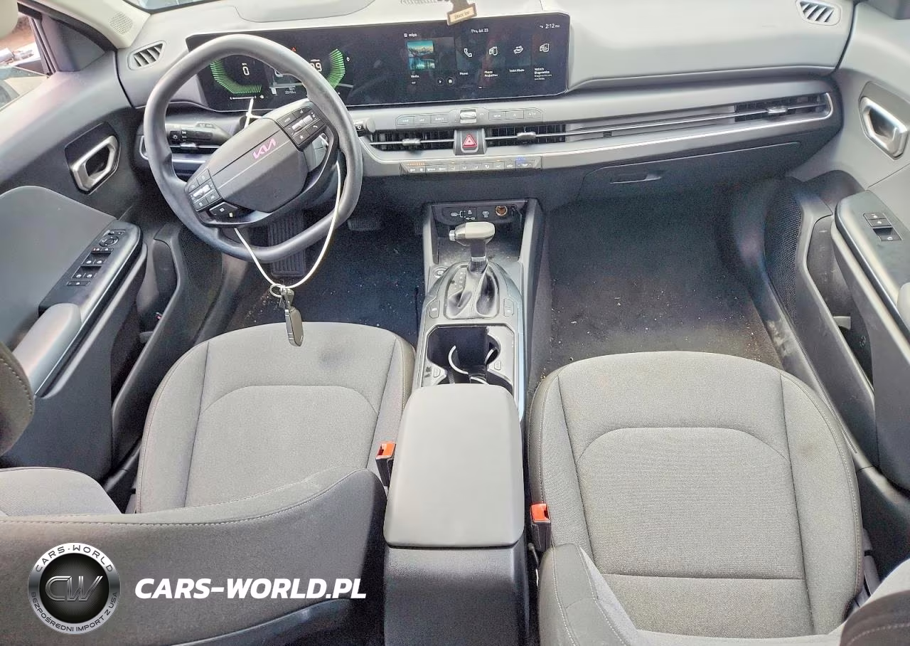 2025 Kia K4 Lxs VIN:3KPFT4DE2SE098621 - 8