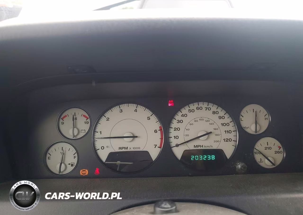 2003 Jeep Grand Cherokee Overland VIN:1J8GW68J53C555955 - 9