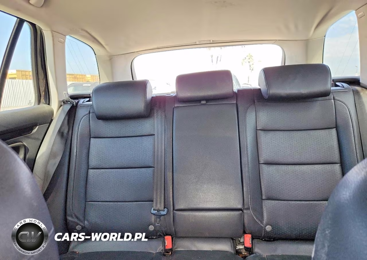 2010 Volkswagen Jetta Se VIN:3VWPZ7AJ4AM652832 - 10