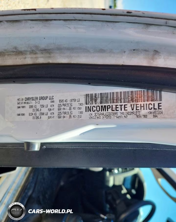 2013 Ram 5500 Bucket Truck VIN:3C7WRNAL1DG569045 - 13