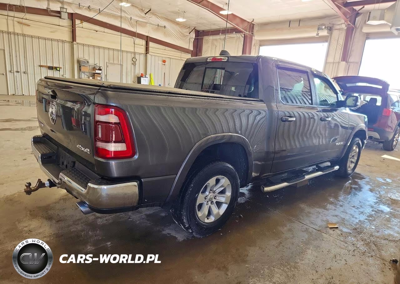 2021 Ram 1500 Laramie VIN:1C6SRFJT7MN699380 - 3