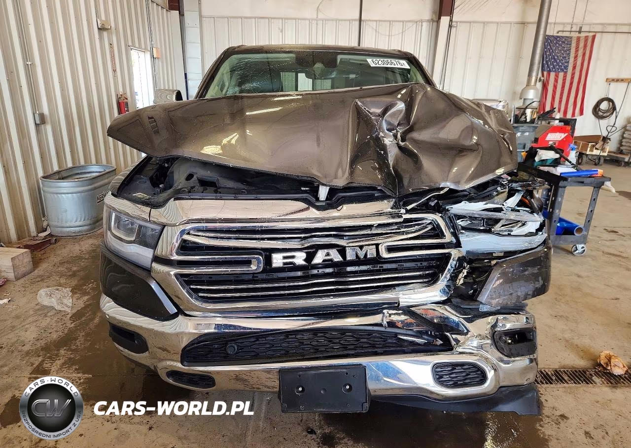 2021 Ram 1500 Laramie VIN:1C6SRFJT7MN699380 - 5